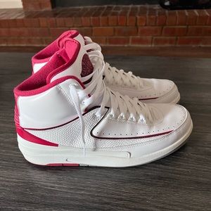 Authentic Air Jordan Retro 2 (2014)